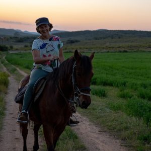 Read more about the article Safari Sisters Travel Company, horse riding in the Klein Karoo…